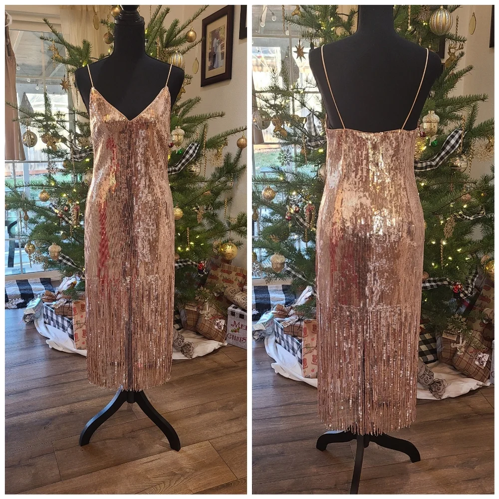 WORN ONCE! - FOREVER 21 - Beautiful shimmering gold party dress! Size S (4-6) - Picture 1 of 4